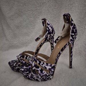 Stylish Purple Leopard Print Women's Heels